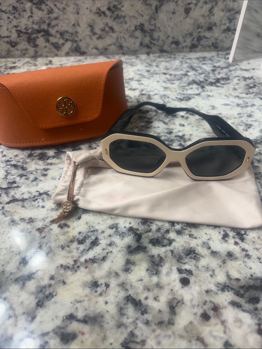 Tory Burch Cream Frame Black Lens Sunglasses with Orange Case